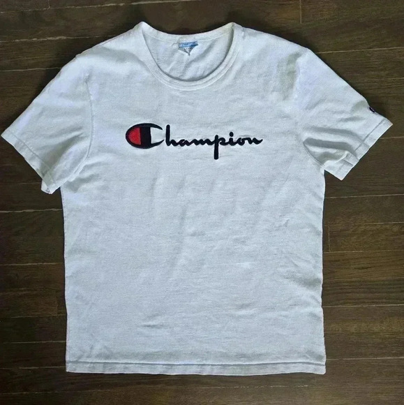 Champion set of 2 t shirts white and grey w/ logo Sz Large - Picture 5 of 10
